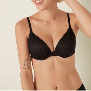 WEAR EVERYWHERE PUSH-UP BRA
